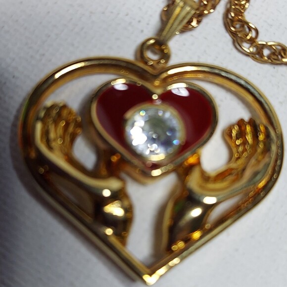 Lindenwold Necklace Double Heart Healing Hands 2 pendants 1 chain - Picture 6 of 7